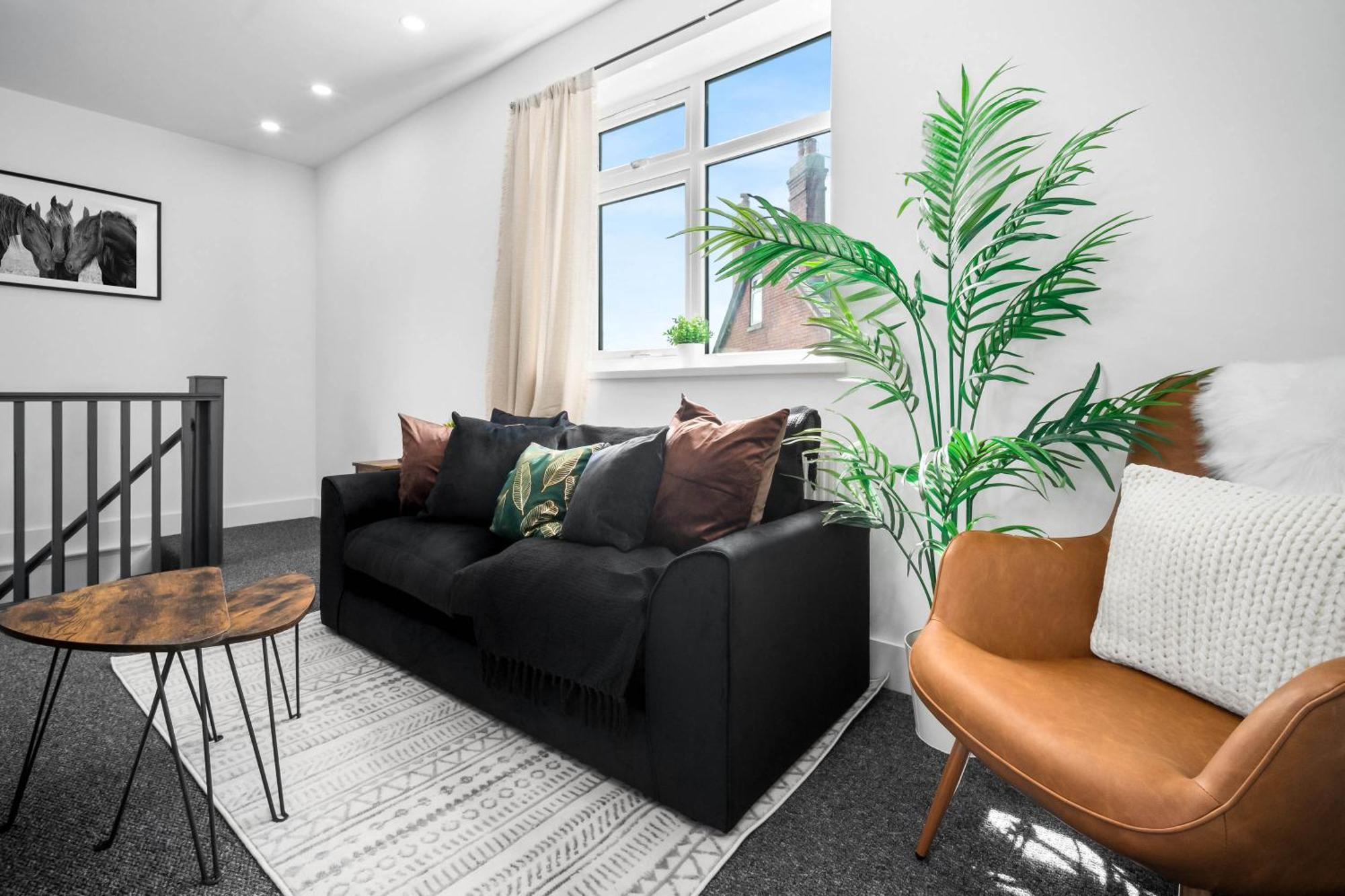 Luxe Apartment - Rowley Regis - Parking - Top Rated - Netflix - Wifi - 49Bg Cradley Heath エクステリア 写真